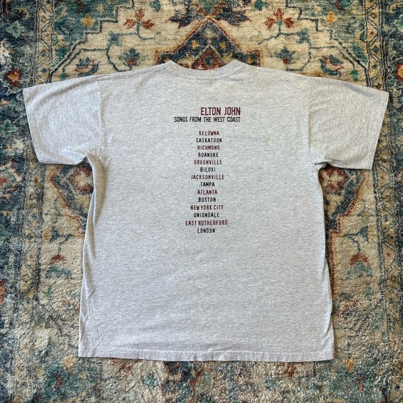 Vintage Elton John Songs From The West Coast Concert T-shirt Size XL - Picture 2 of 7